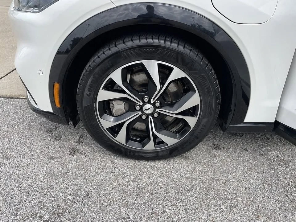 2021 Ford Mustang Mach-E - Image 10 of 20