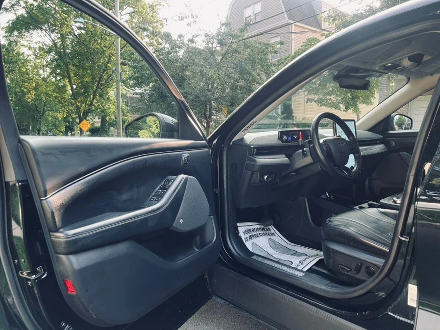 2021 Ford Mustang Mach-E - Image 15 of 19