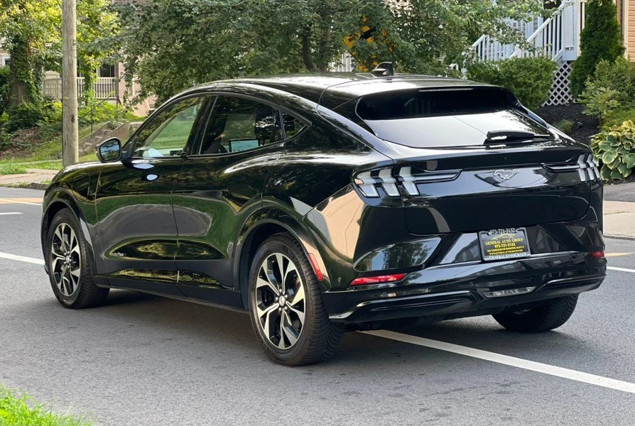 2021 Ford Mustang Mach-E - Image 5 of 19