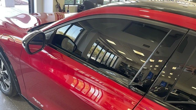 2021 Ford Mustang Mach-E - Image 21 of 31