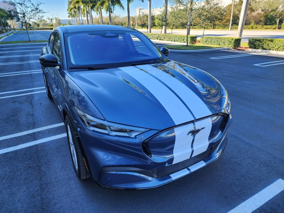 2021 Ford Mustang Mach-E - Image 21 of 31