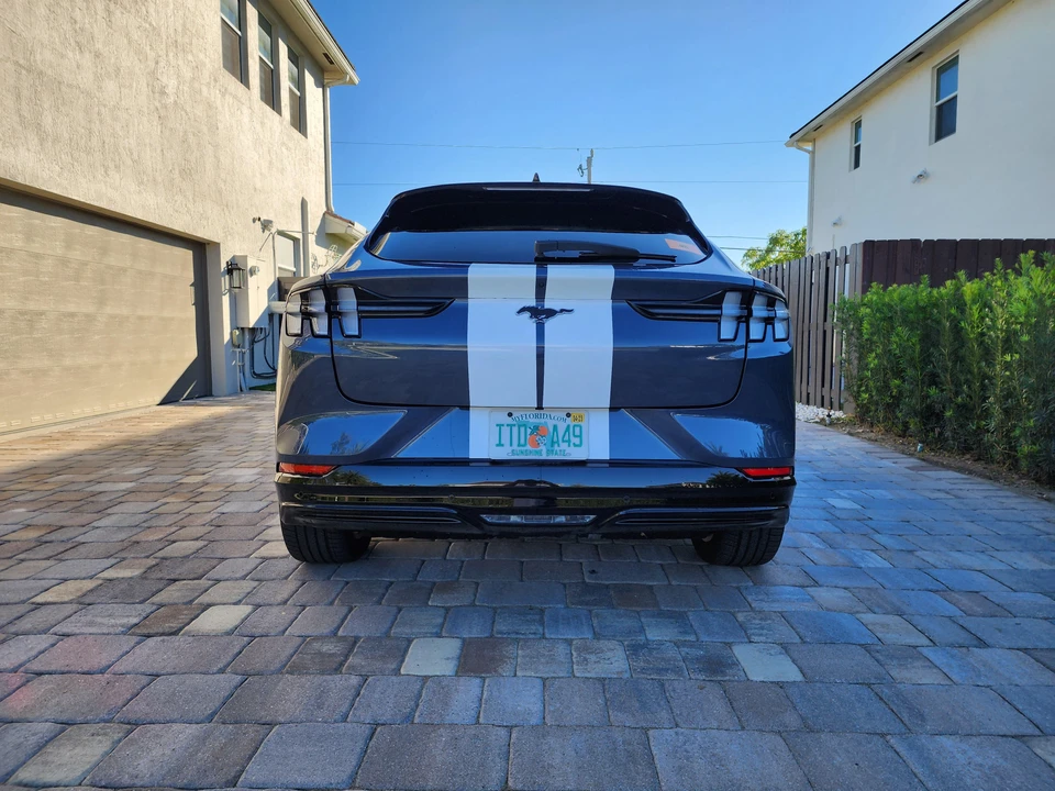 2021 Ford Mustang Mach-E - Image 14 of 31