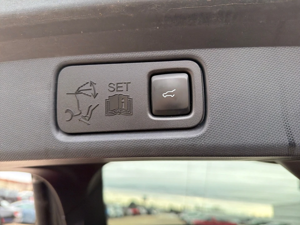 2021 Ford Mustang Mach-E - Image 17 of 21