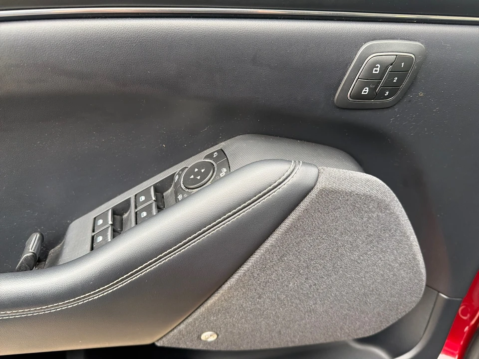 2021 Ford Mustang Mach-E - Image 19 of 21