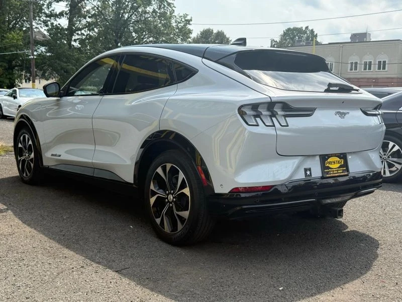 2021 Ford Mustang Mach-E - Image 4 of 12