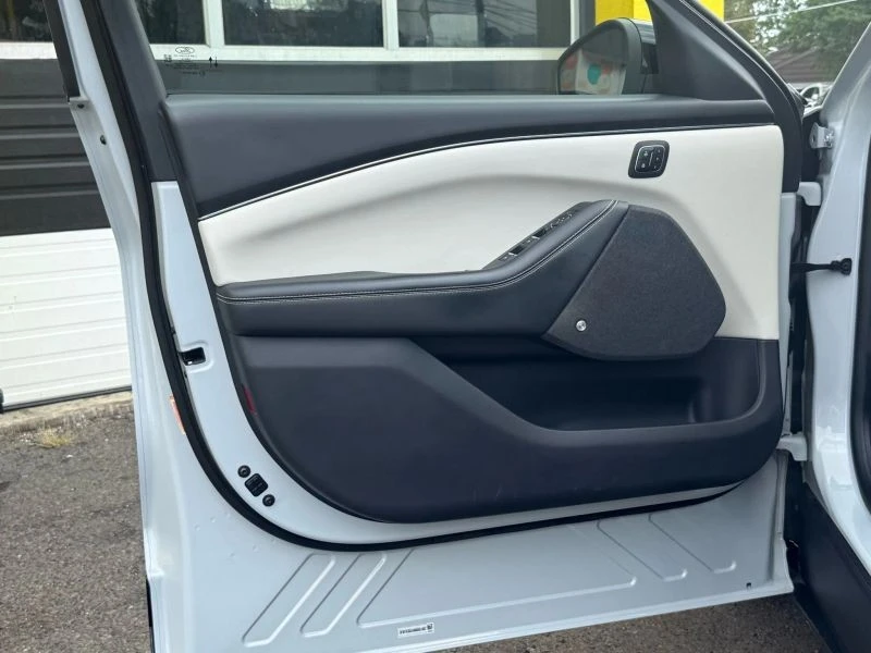 2021 Ford Mustang Mach-E - Image 7 of 12