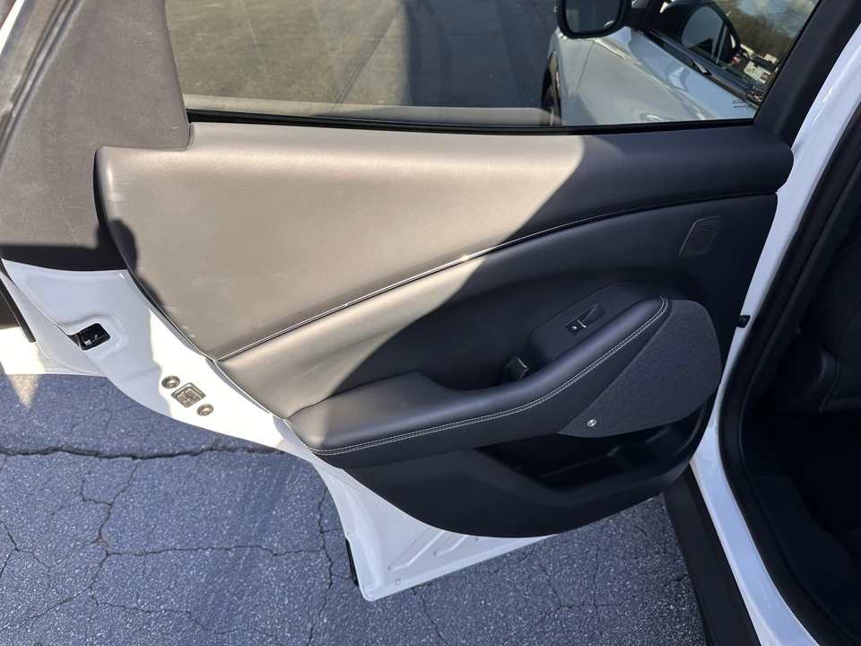 2021 Ford Mustang Mach-E - Image 10 of 12