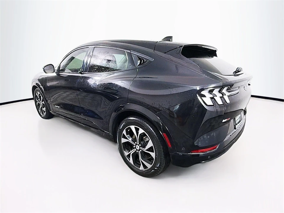 2021 Ford Mustang Mach-E - Image 5 of 12