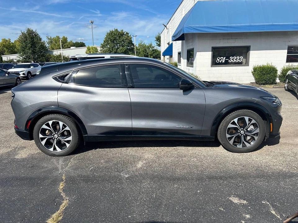 2021 Ford Mustang Mach-E - Image 10 of 12