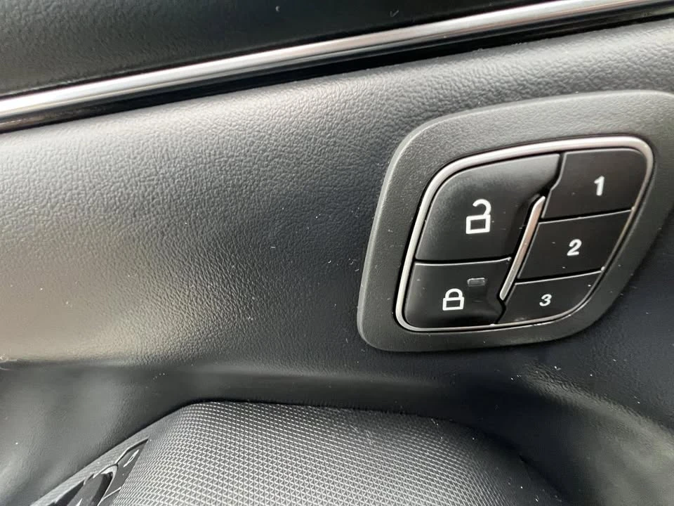 2021 Ford Mustang Mach-E - Image 20 of 20
