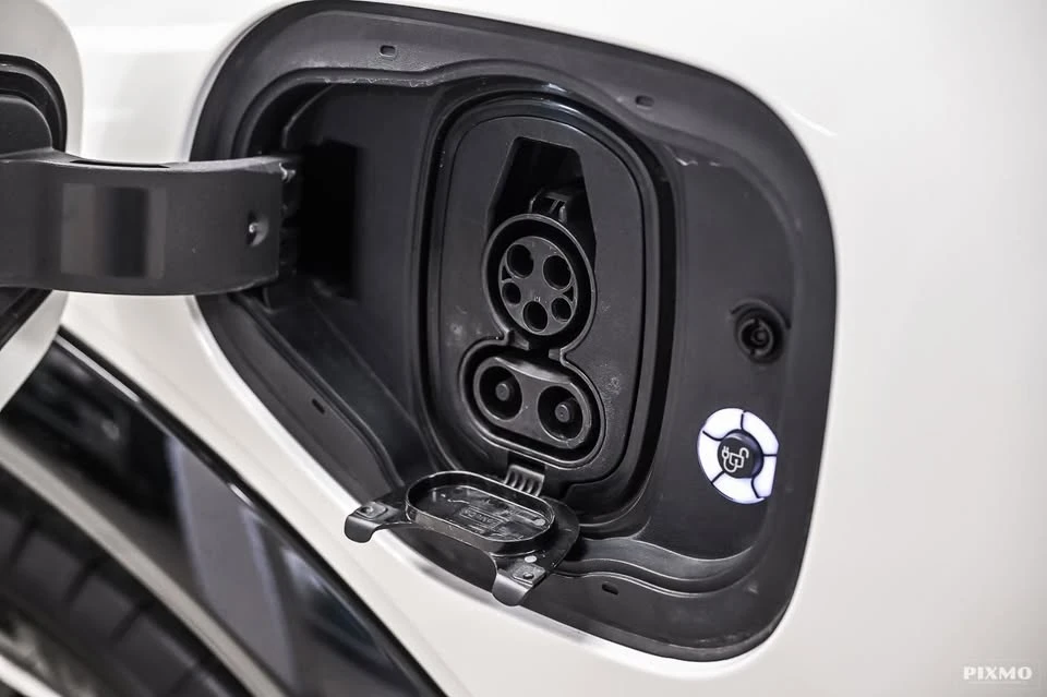 2021 Ford Mustang Mach-E - Image 14 of 19
