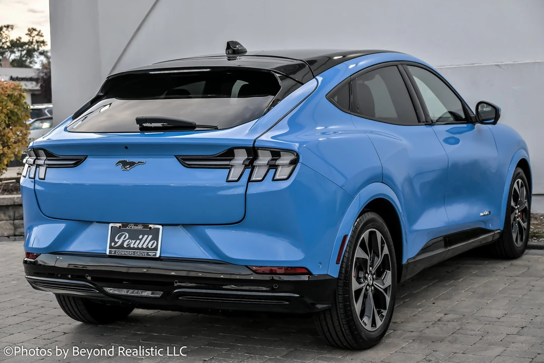2021 Ford Mustang Mach-E - Image 8 of 21