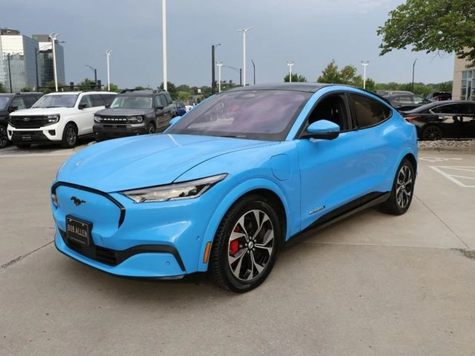 2021 Ford Mustang Mach-E - Image 2 of 10