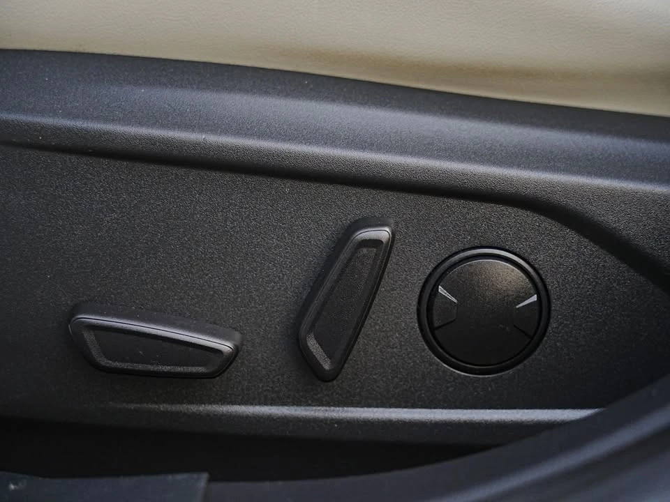 2021 Ford Mustang Mach-E - Image 17 of 20