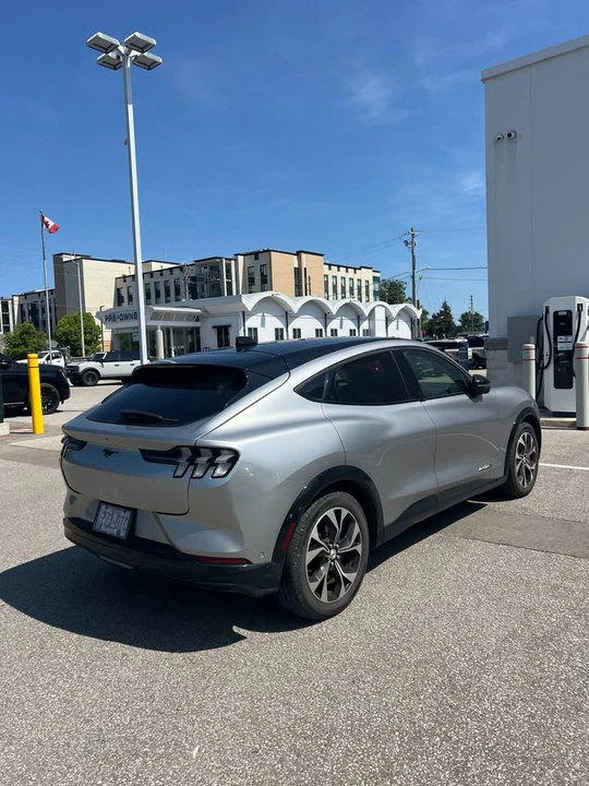 2021 Ford Mustang Mach-E - Image 5 of 17