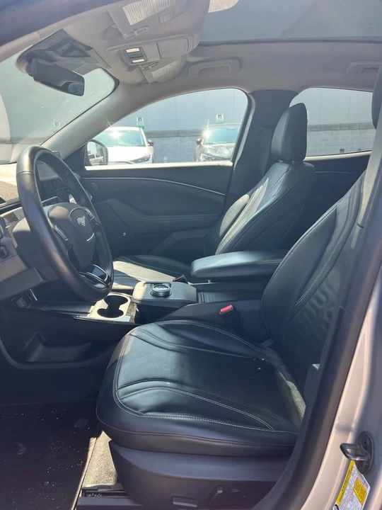 2021 Ford Mustang Mach-E - Image 9 of 17