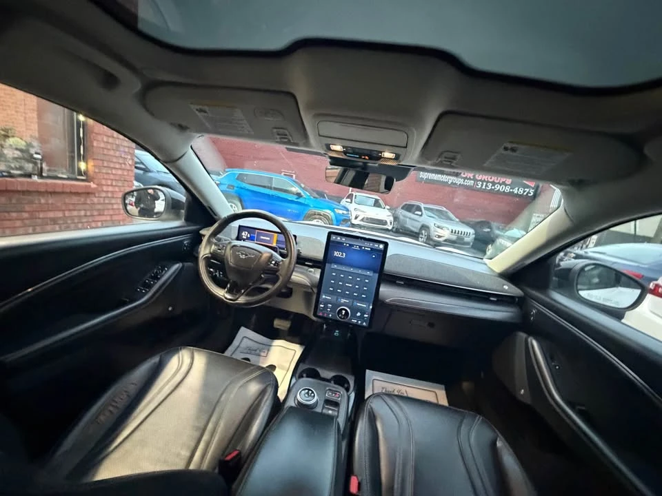 2021 Ford Mustang Mach-E - Image 15 of 19