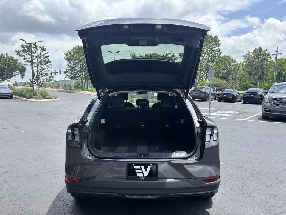 2021 Ford Mustang Mach-E - Image 10 of 29