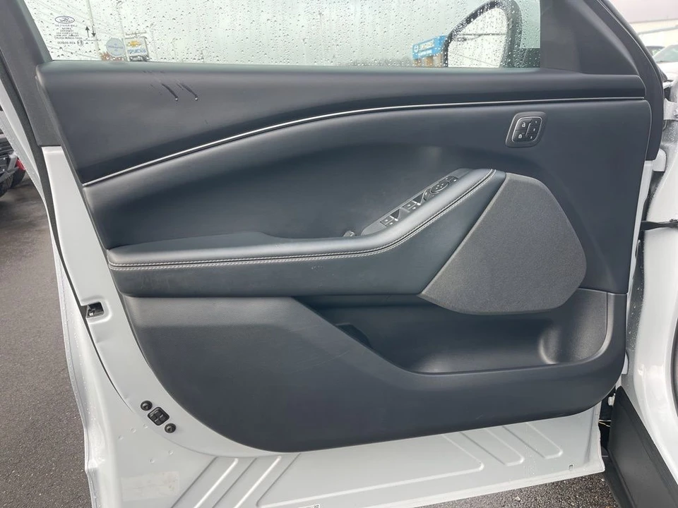 2021 Ford Mustang Mach-E - Image 9 of 12
