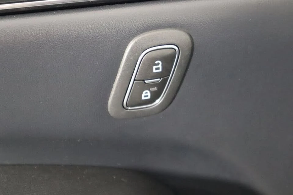 2021 Ford Mustang Mach-E - Image 12 of 20