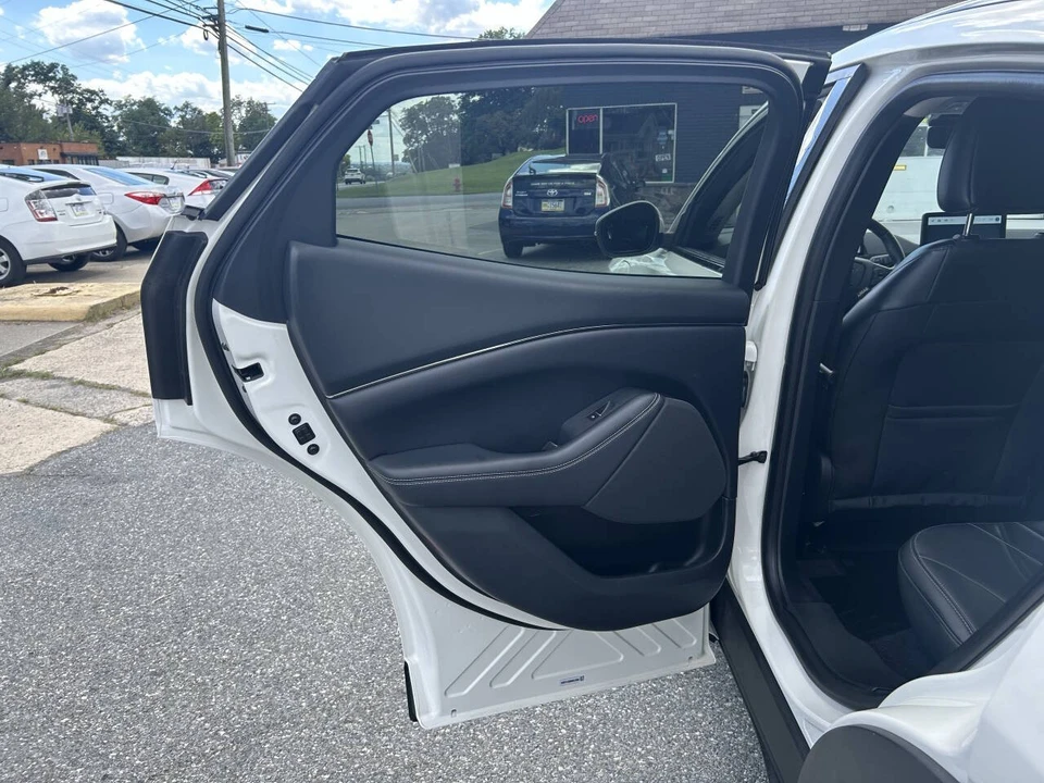 2021 Ford Mustang Mach-E - Image 20 of 21