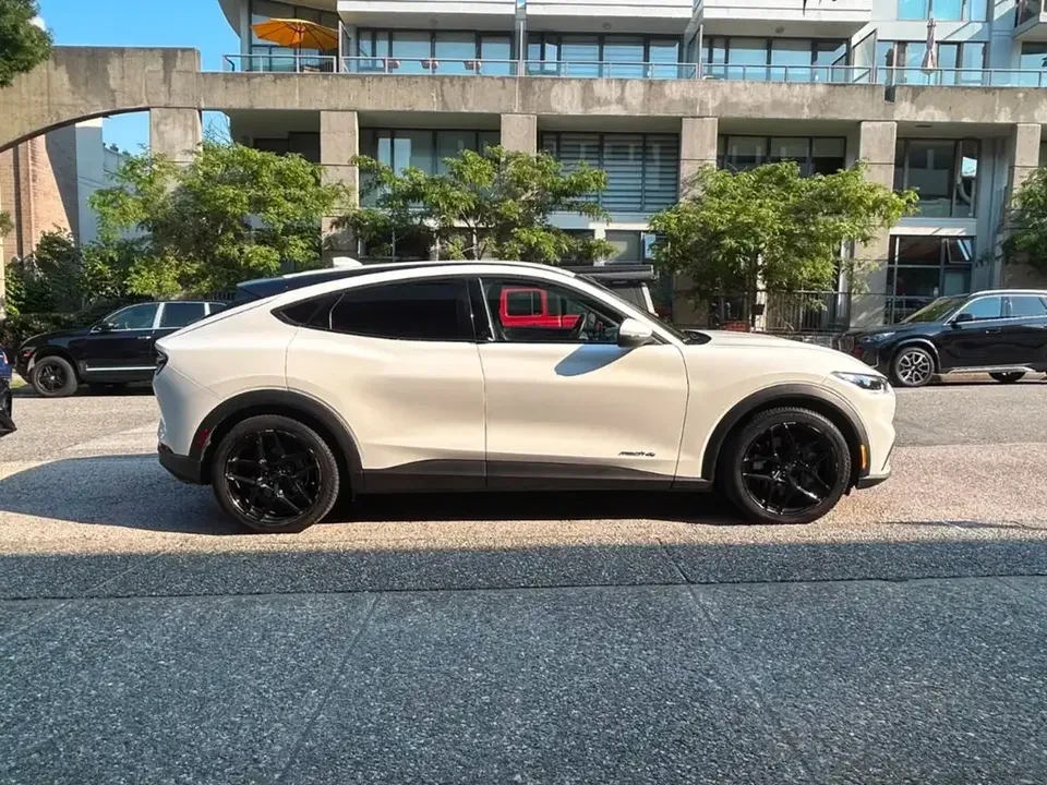 2021 Ford Mustang Mach-E - Image 8 of 20
