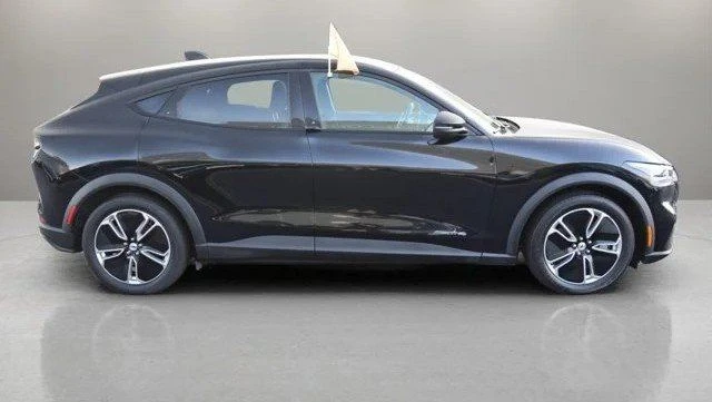 2021 Ford Mustang Mach-E - Image 3 of 10