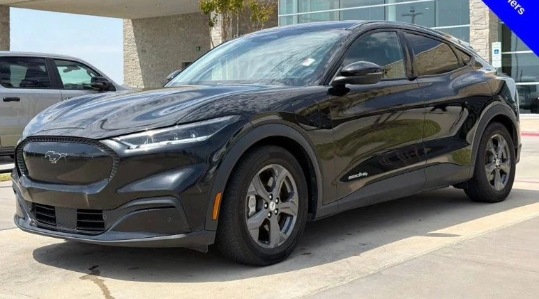 2021 Ford Mustang Mach-E - Image 3 of 12
