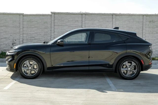 2021 Ford Mustang Mach-E - Image 12 of 21