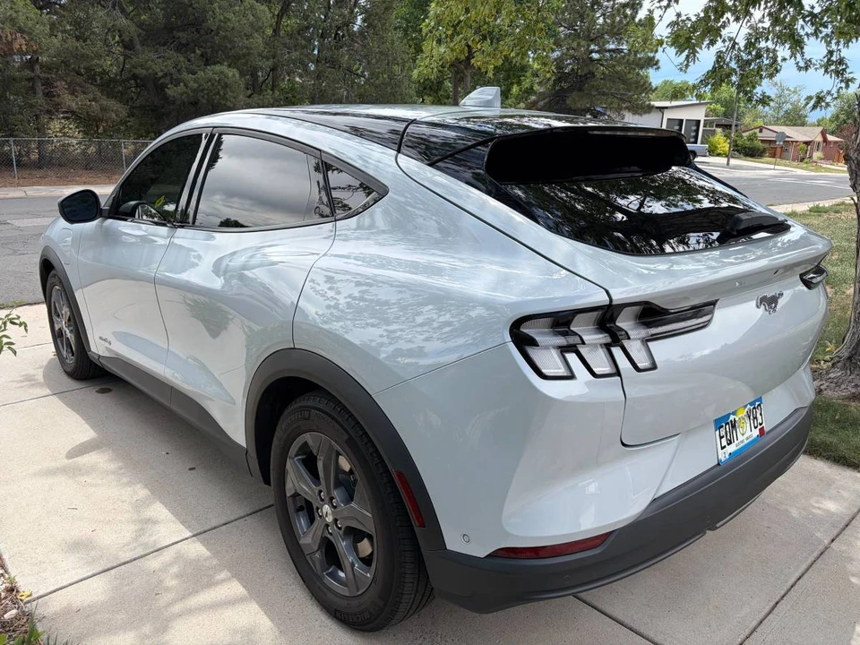 2021 Ford Mustang Mach-E - Image 5 of 14