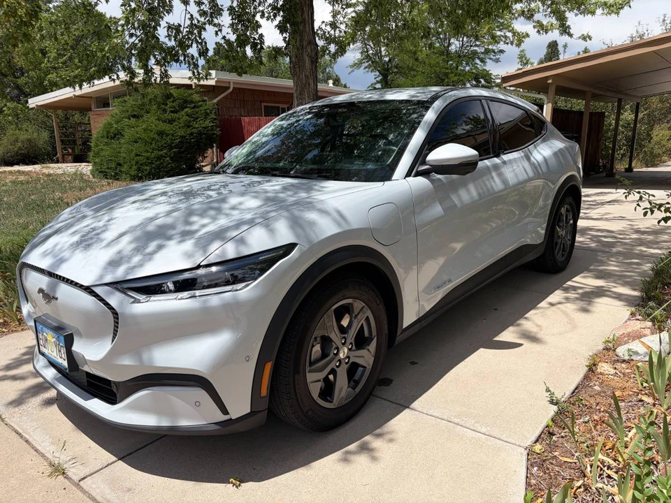 2021 Ford Mustang Mach-E - Image 3 of 14