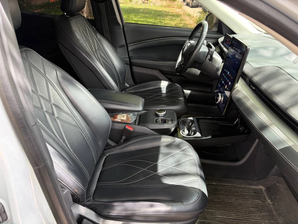 2021 Ford Mustang Mach-E - Image 9 of 14
