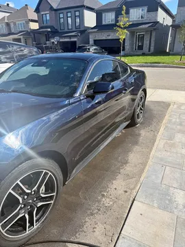 2021 Ford Mustang EcoBoost