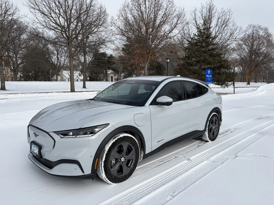 2021 Ford Mustang Mach-E - Image 2 of 12