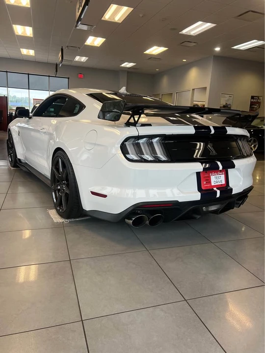 2021 Ford S550 Mustang - Image 2 of 15