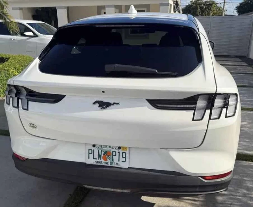 2021 Ford Mustang Mach-E - Image 10 of 18