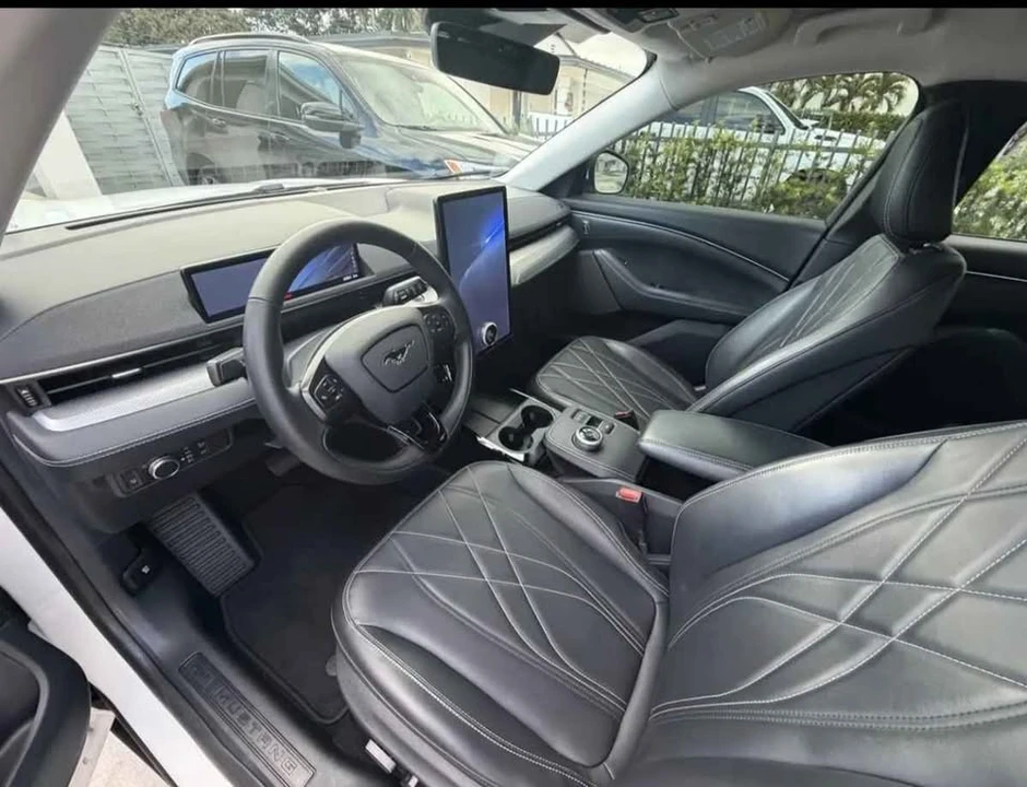 2021 Ford Mustang Mach-E - Image 14 of 18