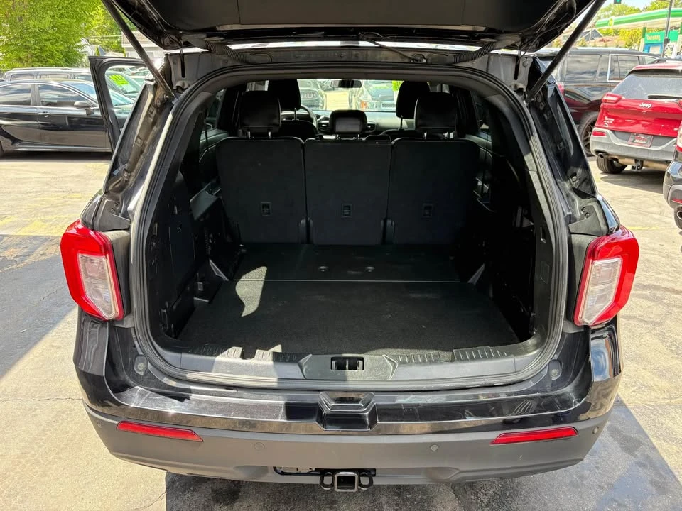 2021 Ford Explorer 6th Gen - Image 16 of 19