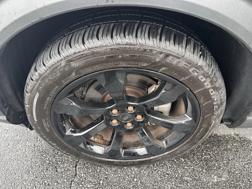 2021 Ford Explorer 6th Gen - Image 10 of 29