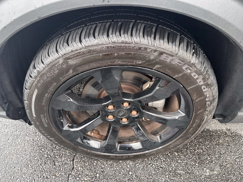 2021 Ford Explorer 6th Gen - Image 10 of 29