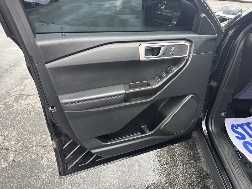 2021 Ford Explorer 6th Gen - Image 11 of 29