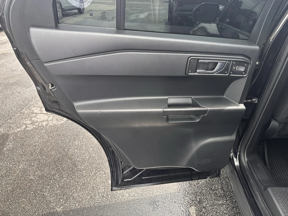 2021 Ford Explorer 6th Gen - Image 13 of 29