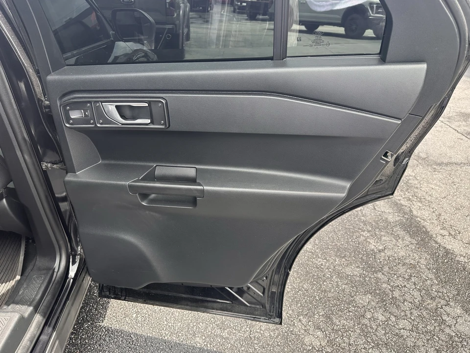 2021 Ford Explorer 6th Gen - Image 17 of 29