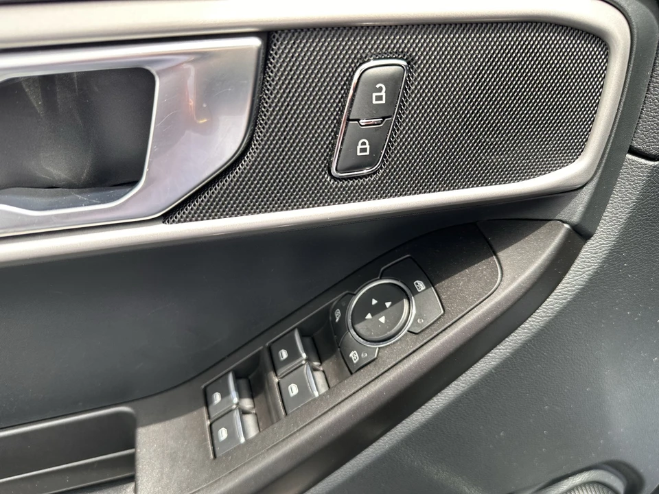 2021 Ford Explorer 6th Gen - Image 5 of 29