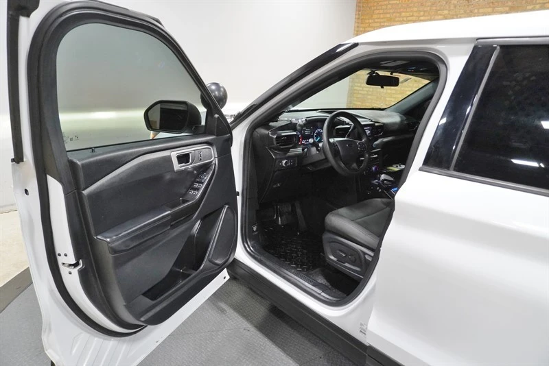 2021 Ford Explorer 6th Gen - Image 20 of 21