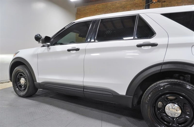 2021 Ford Explorer 6th Gen - Image 19 of 21
