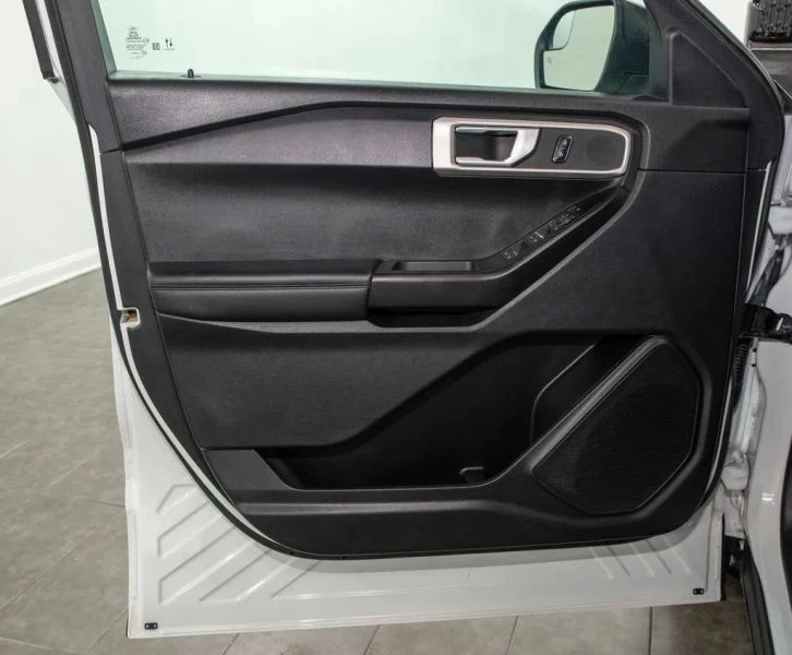 2021 Ford Explorer 6th Gen - Image 6 of 12