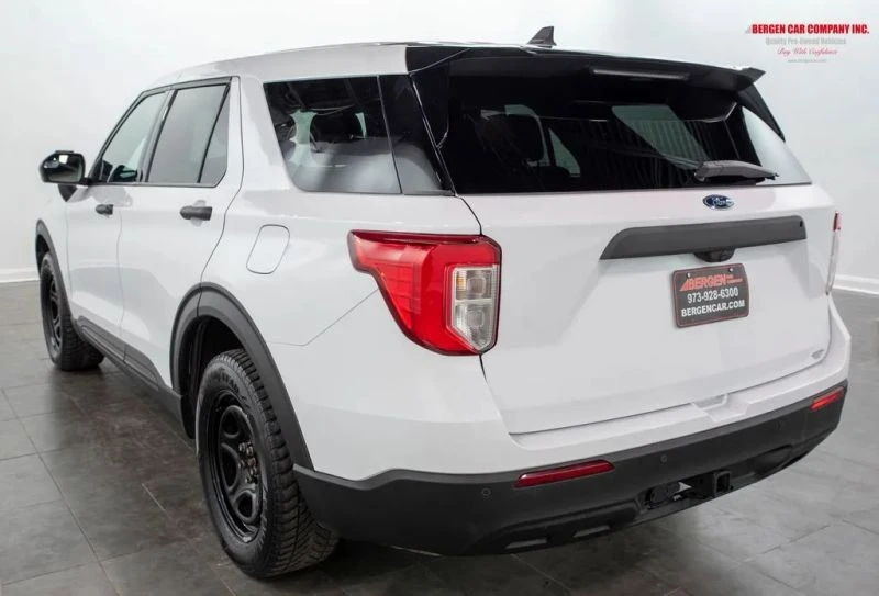 2021 Ford Explorer 6th Gen - Image 11 of 12