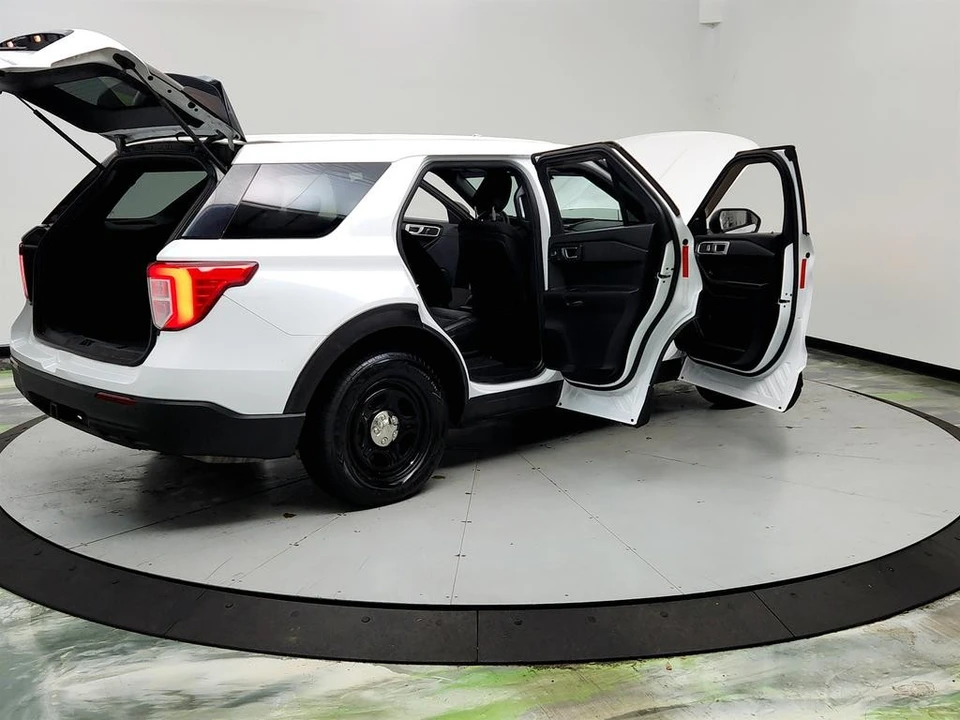 2021 Ford Explorer 6th Gen - Image 11 of 21