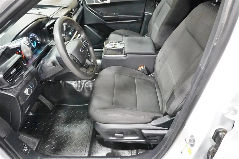 2021 Ford Explorer 6th Gen - Image 23 of 31